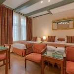 Des Arts אמסטרדם