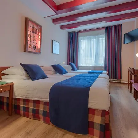 Des Arts Hotel 3*