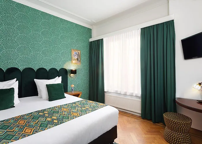 מלון Des Arts 3*